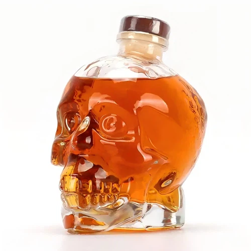 Vodka csontvázfejes palack